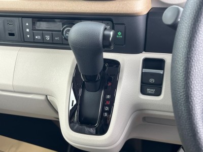 ホンダ N BOX 27枚目