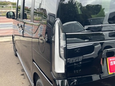 ホンダ N BOX 11枚目