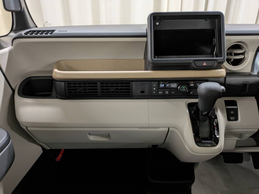 ホンダ N BOX 28枚目