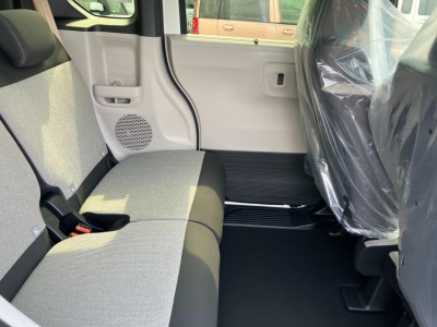 ホンダ N BOX 30枚目