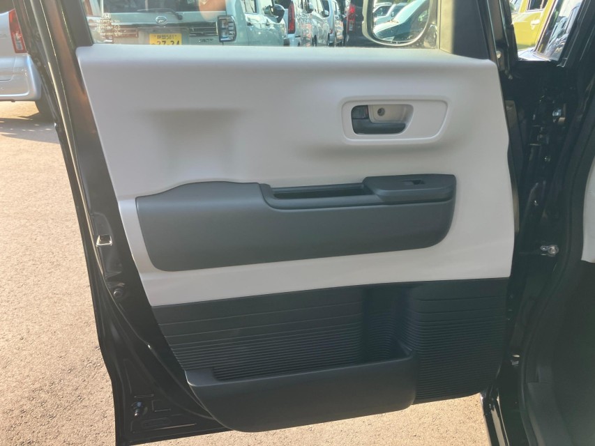 ホンダ N BOX 23枚目