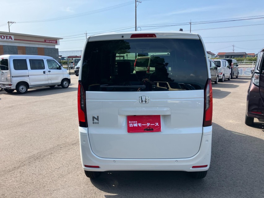 ホンダ N BOX 13枚目