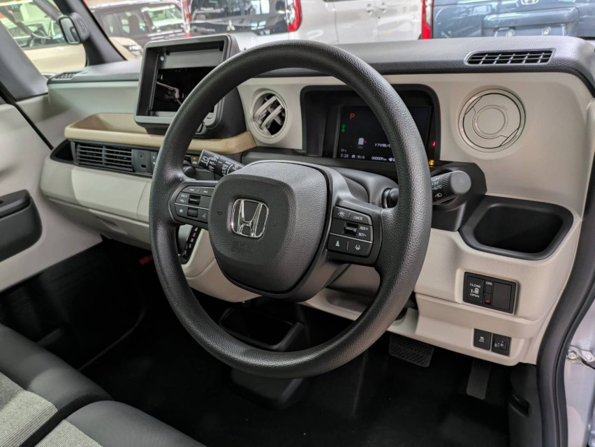 ホンダ N BOX 24枚目