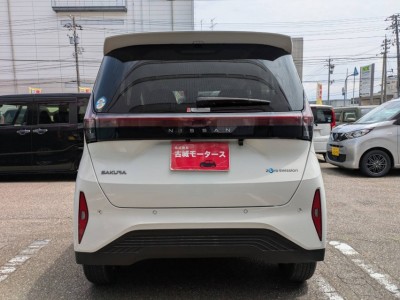 ニッサン サクラ 12枚目