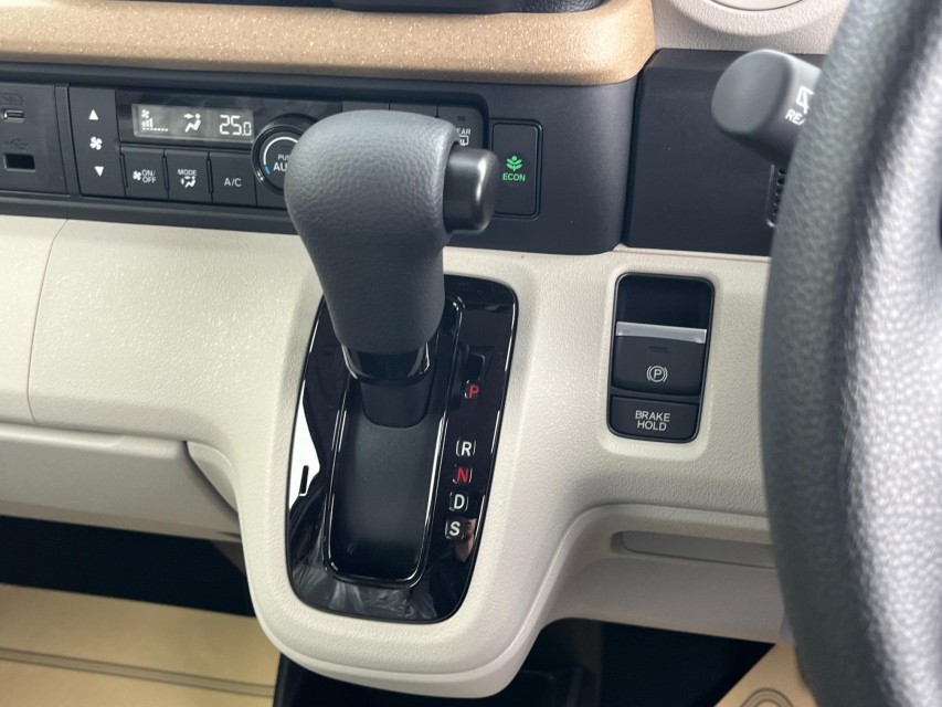 ホンダ N BOX 31枚目