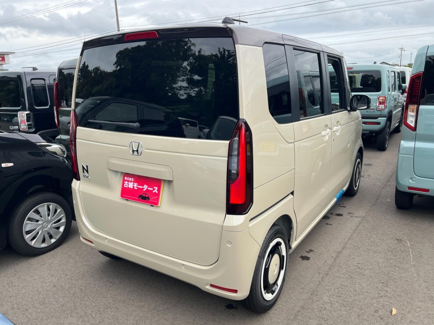 ホンダ N BOX 9枚目