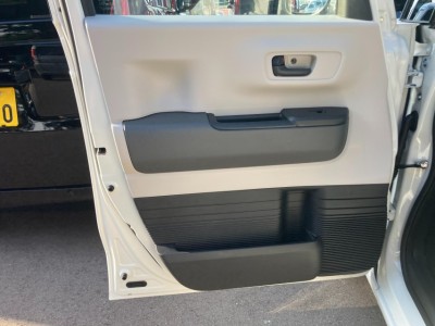 ホンダ N BOX 23枚目