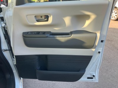 ホンダ N BOX 28枚目