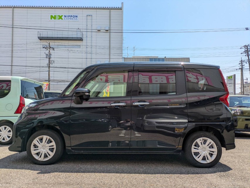 トヨタ ルーミー 9枚目