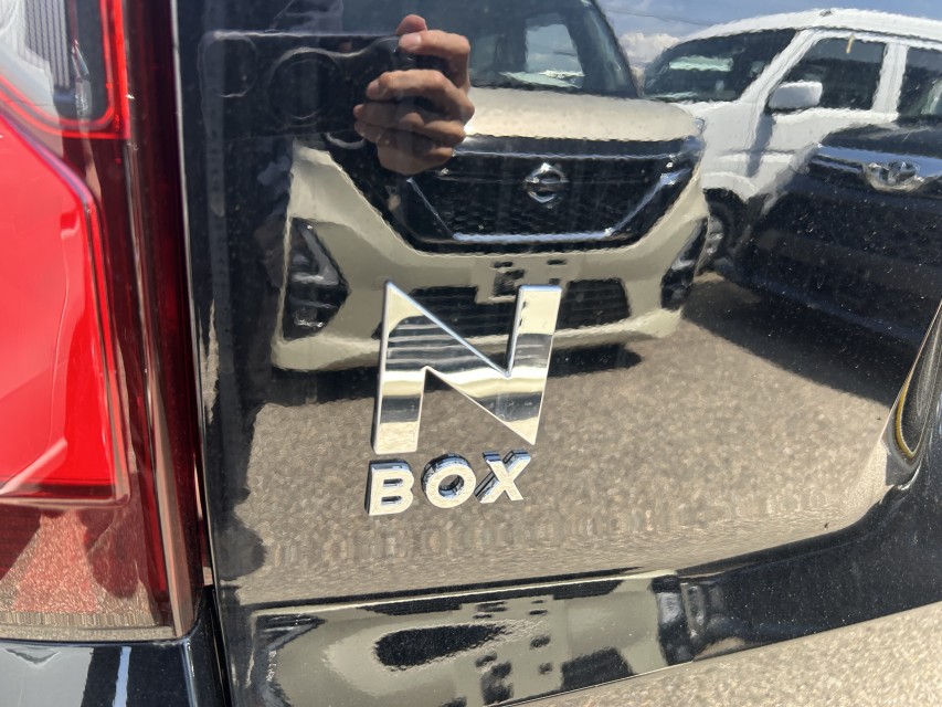 ホンダ N BOX 11枚目