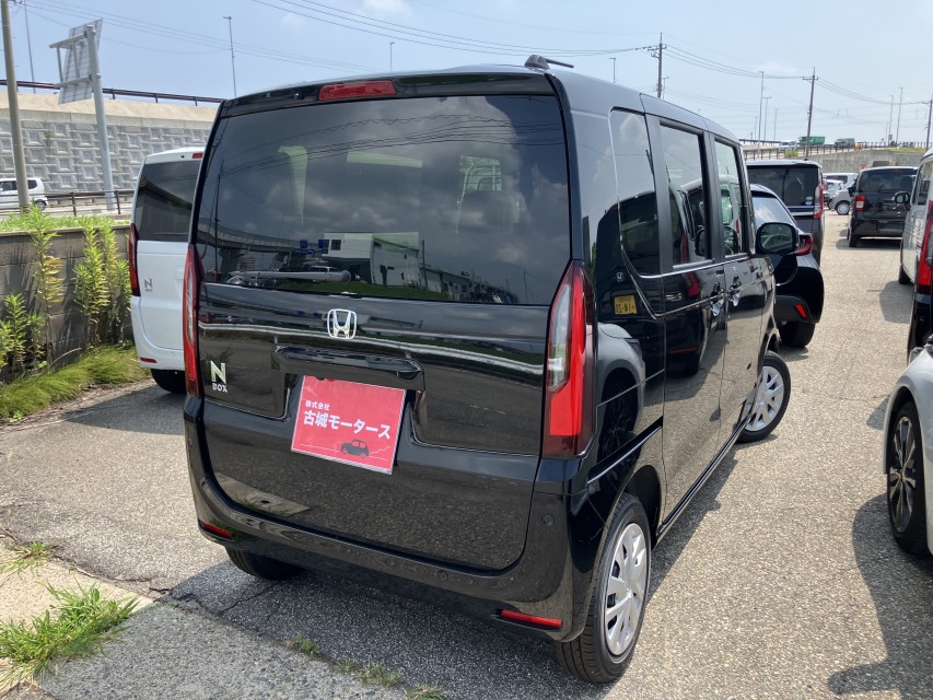 ホンダ N BOX 13枚目