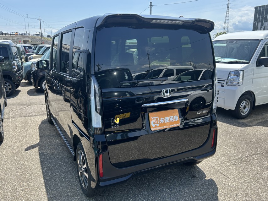 ホンダ N BOX 9枚目