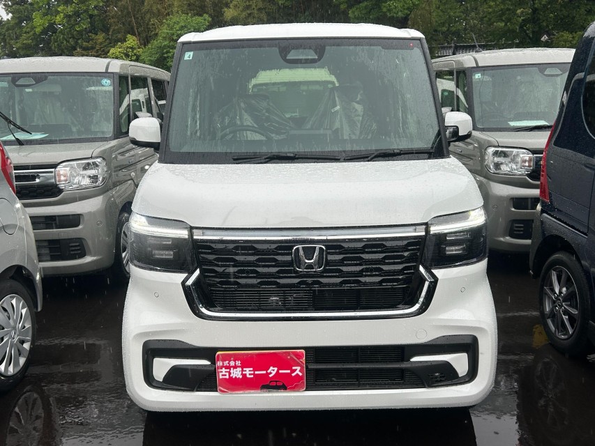 ホンダ N BOX 2枚目