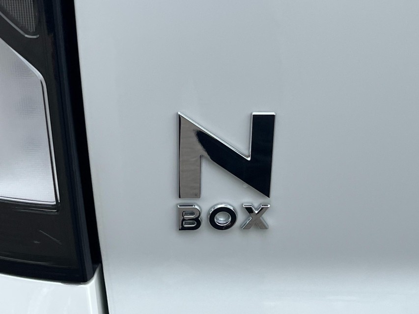 ホンダ N BOX 13枚目