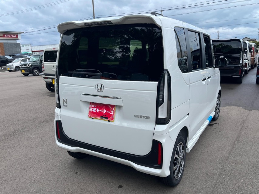 ホンダ N BOX 9枚目