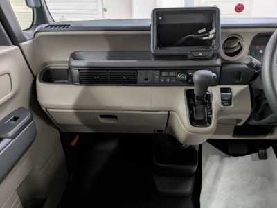 ホンダ N BOX 29枚目