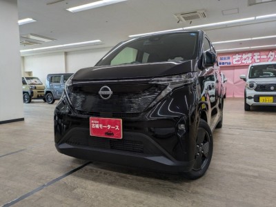 ニッサン サクラ 4枚目