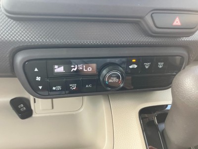 ホンダ N BOX 34枚目