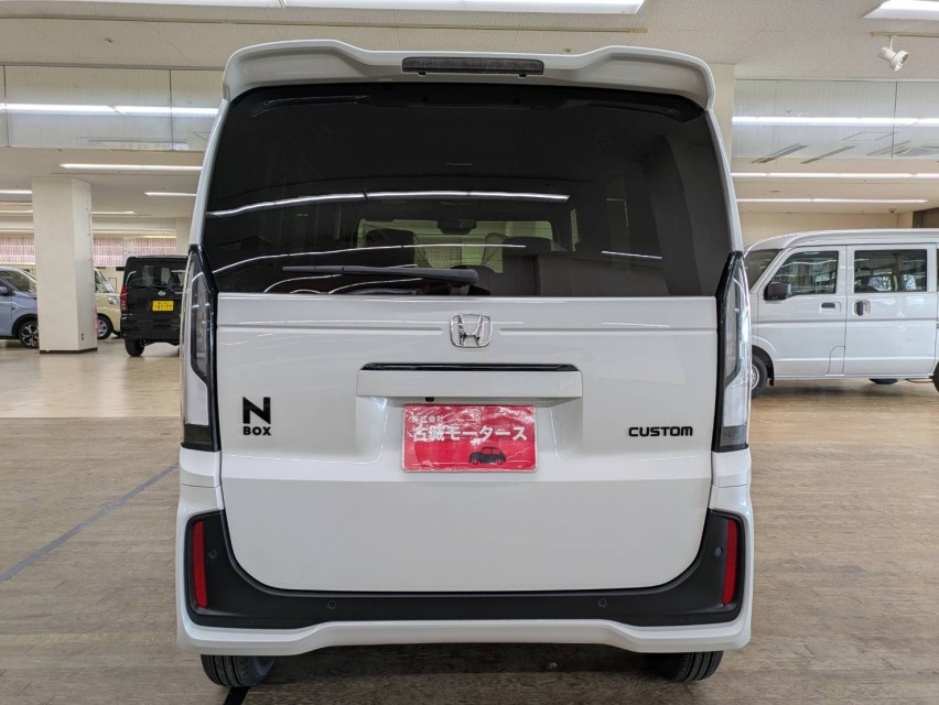ホンダ N BOX 12枚目