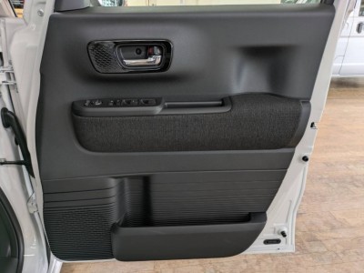 ホンダ N BOX 29枚目