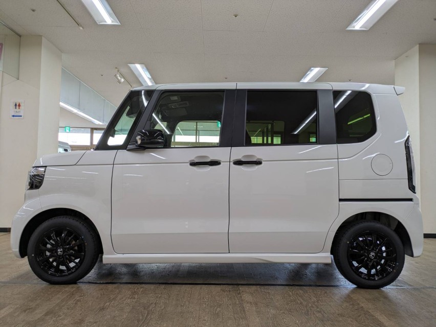ホンダ N BOX 8枚目