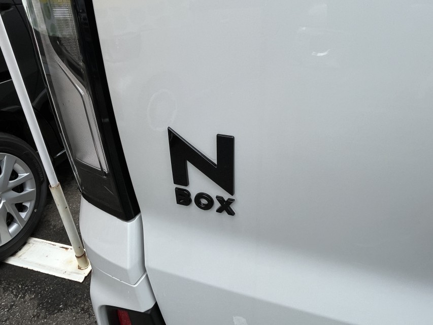 ホンダ N BOX 11枚目