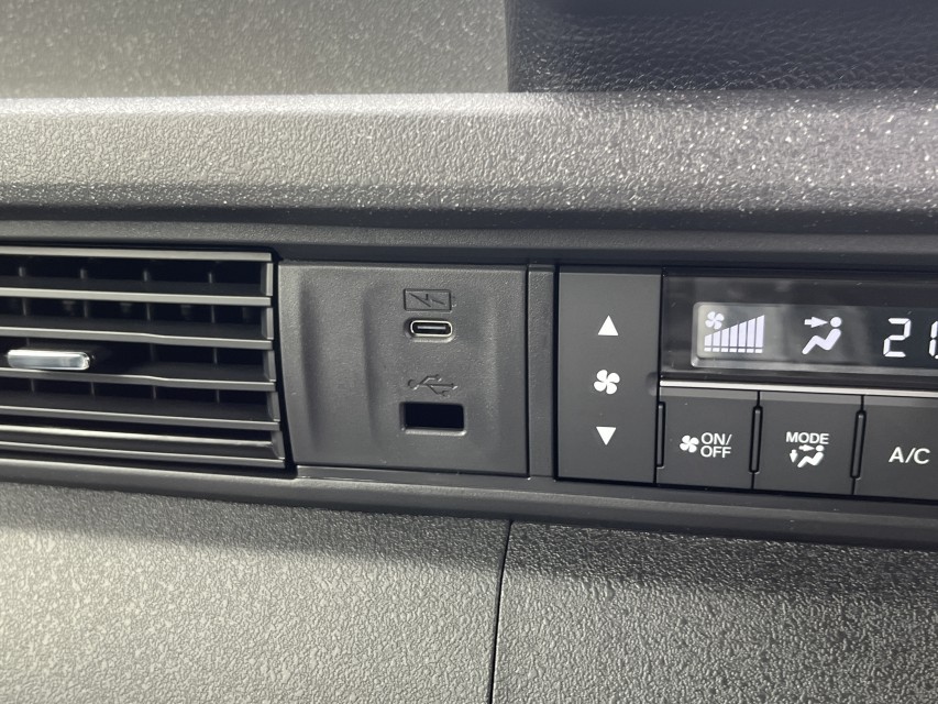ホンダ N BOX 25枚目
