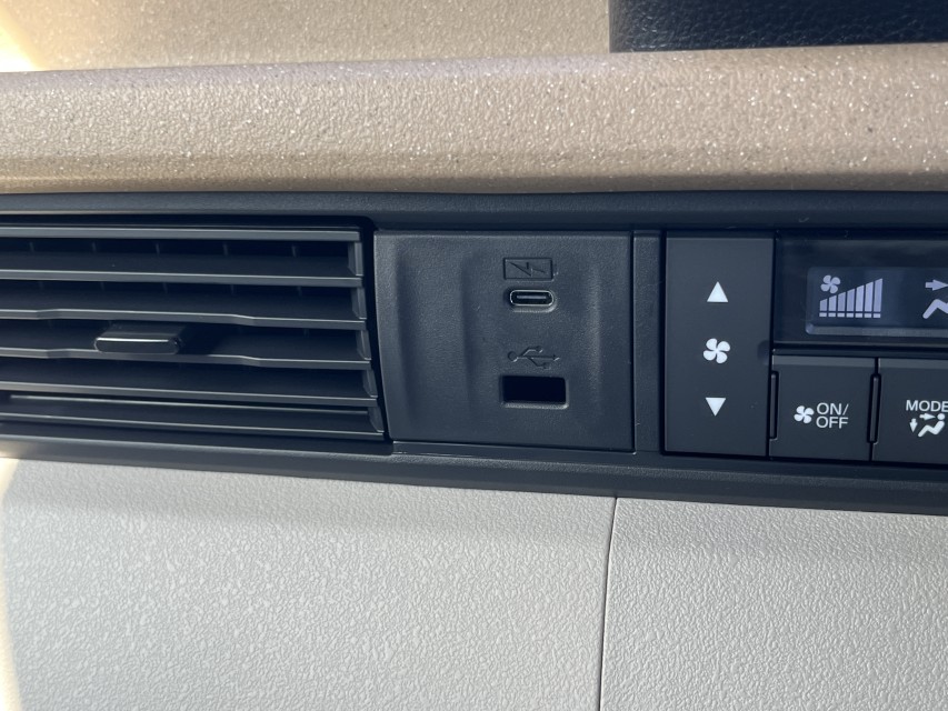 ホンダ N BOX 25枚目