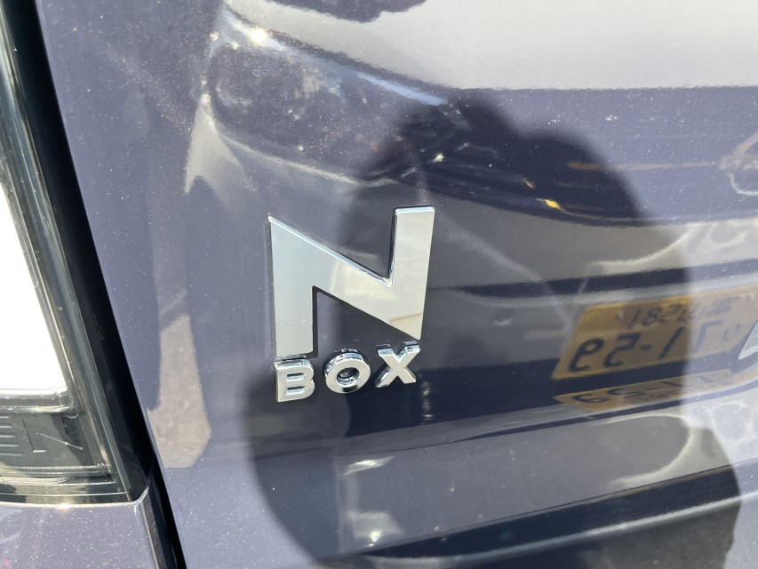 ホンダ N BOX 11枚目