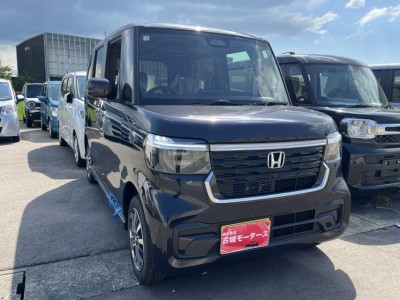 ホンダ N BOX 3枚目