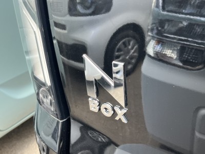 ホンダ N BOX 11枚目