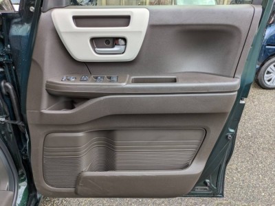 ホンダ N BOX 30枚目