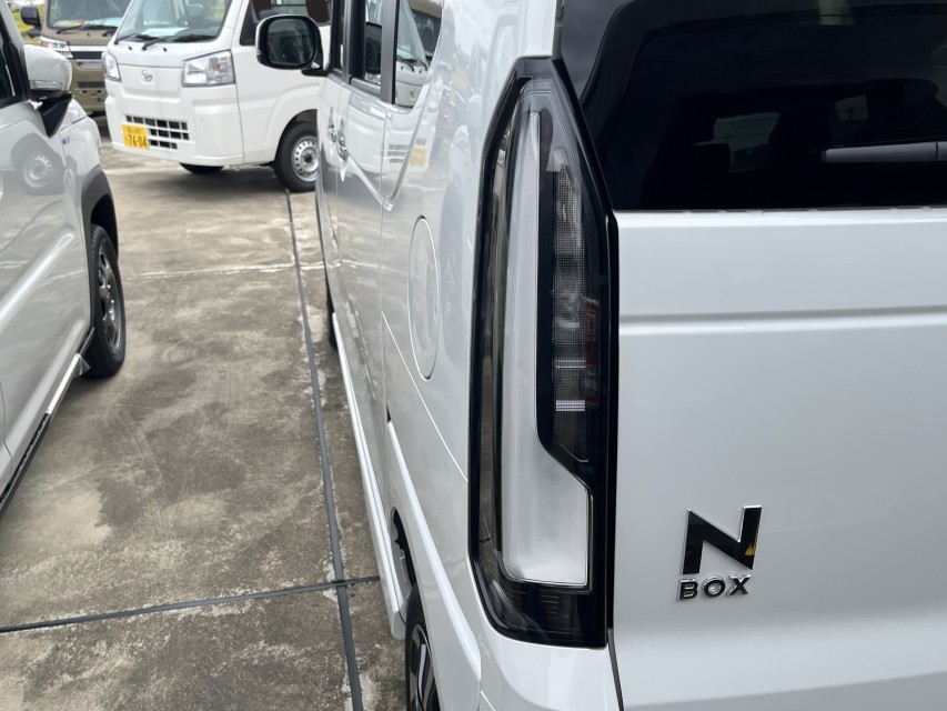 ホンダ N BOX 12枚目