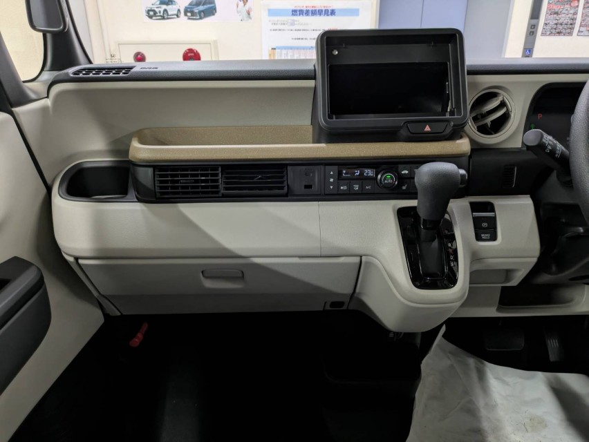 ホンダ N BOX 35枚目