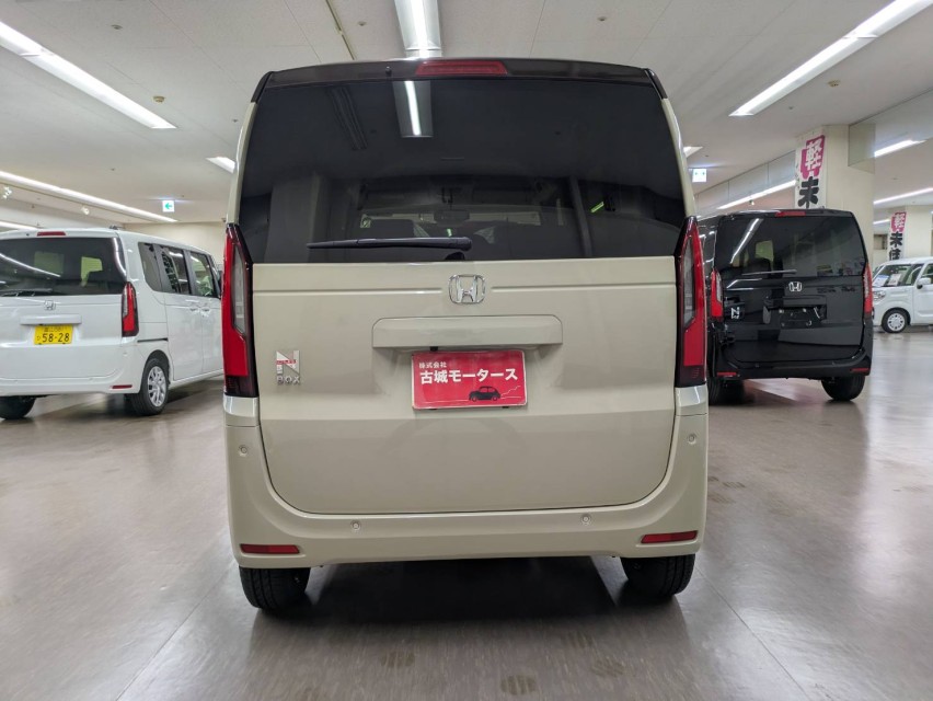 ホンダ N BOX 12枚目