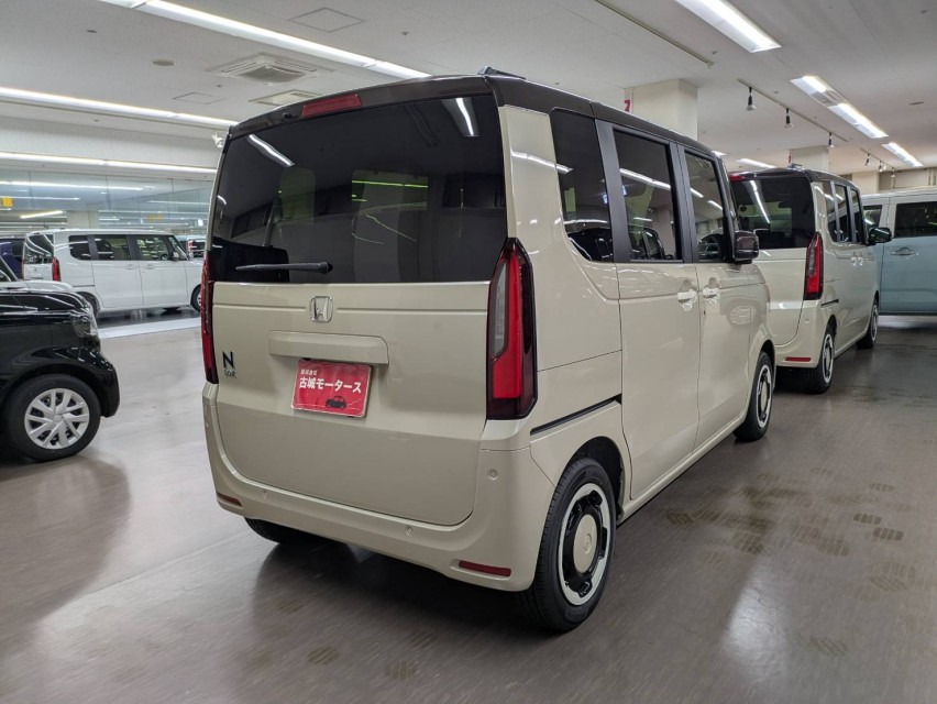 ホンダ N BOX 13枚目