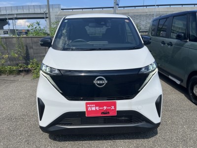 ニッサン サクラ 4枚目