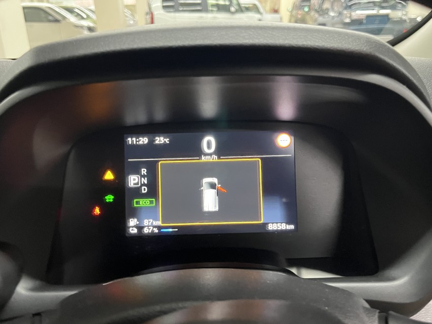 三菱 eKクロスEV 31枚目