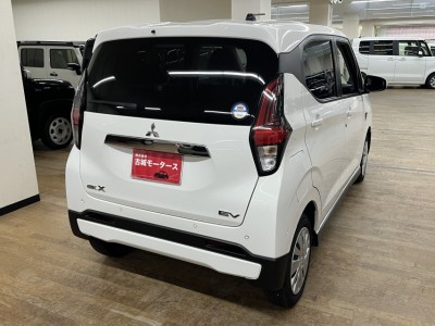 三菱 eKクロスEV 10枚目