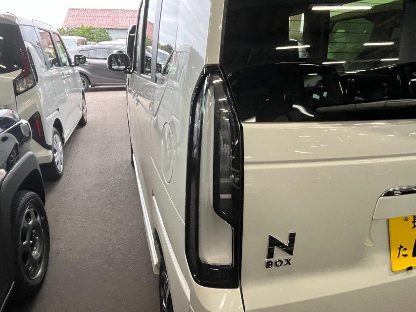 ホンダ N BOX 11枚目