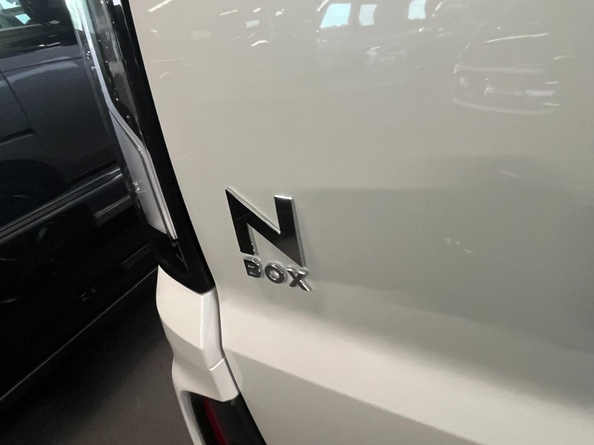 ホンダ N BOX 10枚目