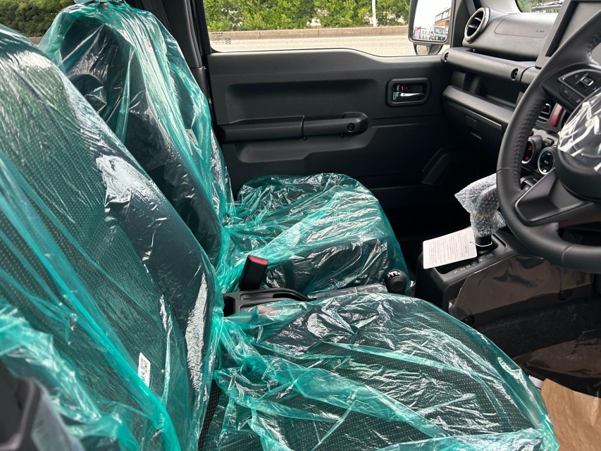 スズキ ジムニーノマド 3枚目