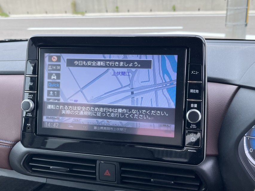 ニッサン ルークス 4枚目