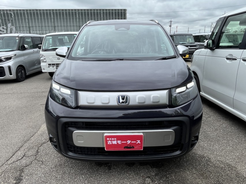 ホンダ フリード 2枚目