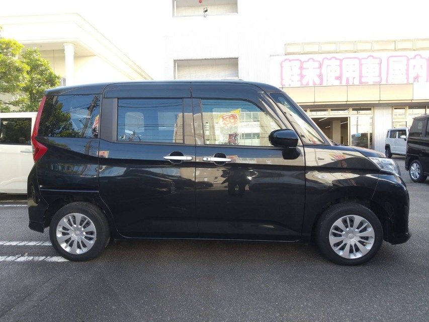 トヨタ ルーミー 4枚目