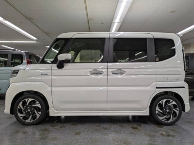 スズキ スペーシア 8枚目